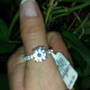 Cubic Zironia Sterling Silver ring NEW with tags